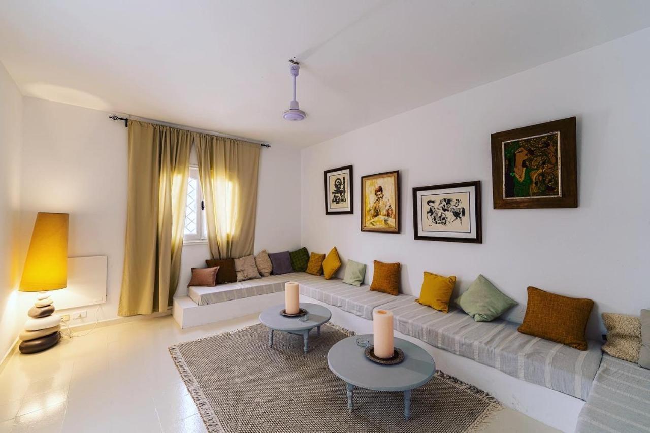 Hotel Cheeky Monkey Ghar el-Melh Zewnętrze zdjęcie