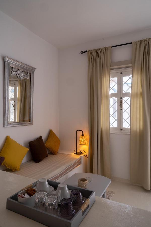 Hotel Cheeky Monkey Ghar el-Melh Zewnętrze zdjęcie
