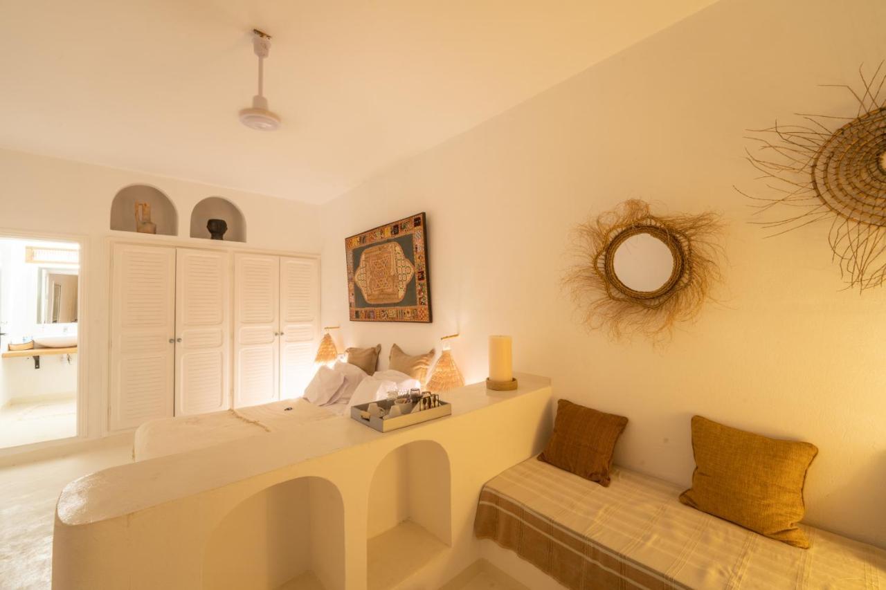 Hotel Cheeky Monkey Ghar el-Melh Zewnętrze zdjęcie