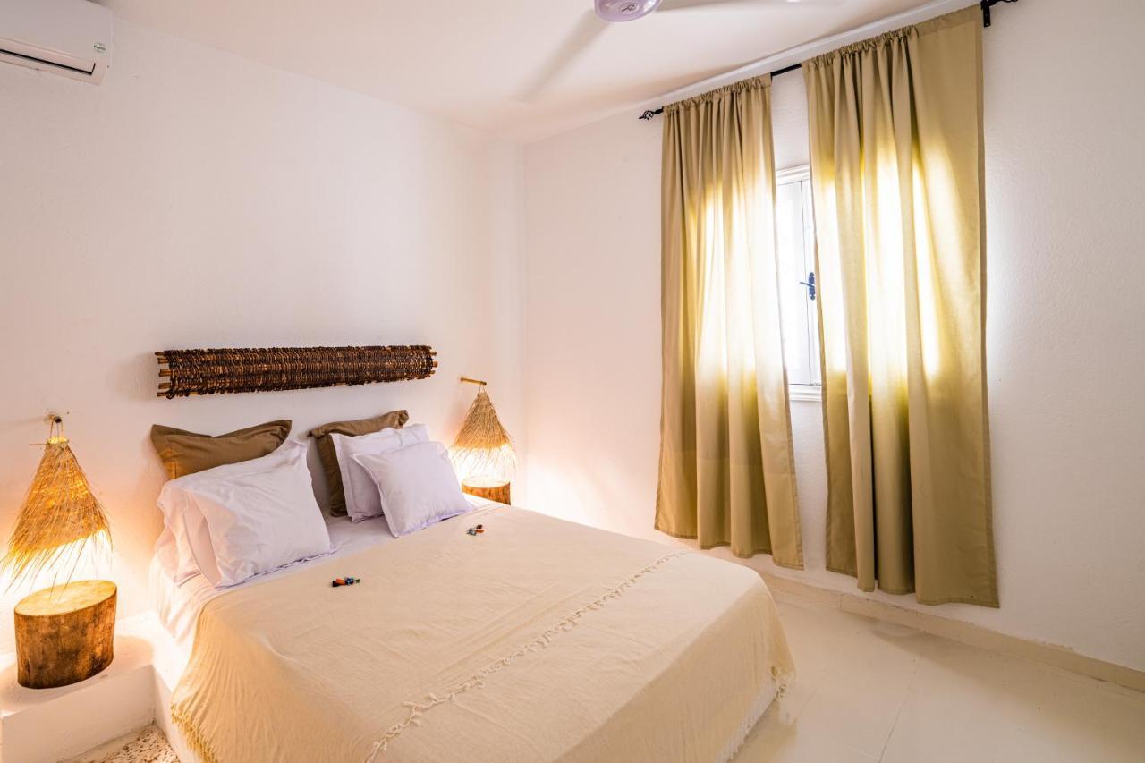 Hotel Cheeky Monkey Ghar el-Melh Zewnętrze zdjęcie